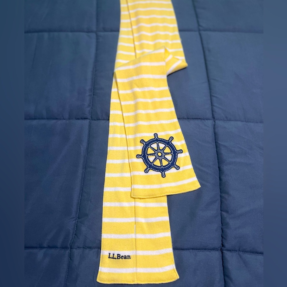 L.L. Bean Yellow and White Striped Scarf 🧣